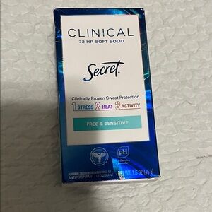 NWT Secret Clinical Strength Antiperspirant Soft Solid
